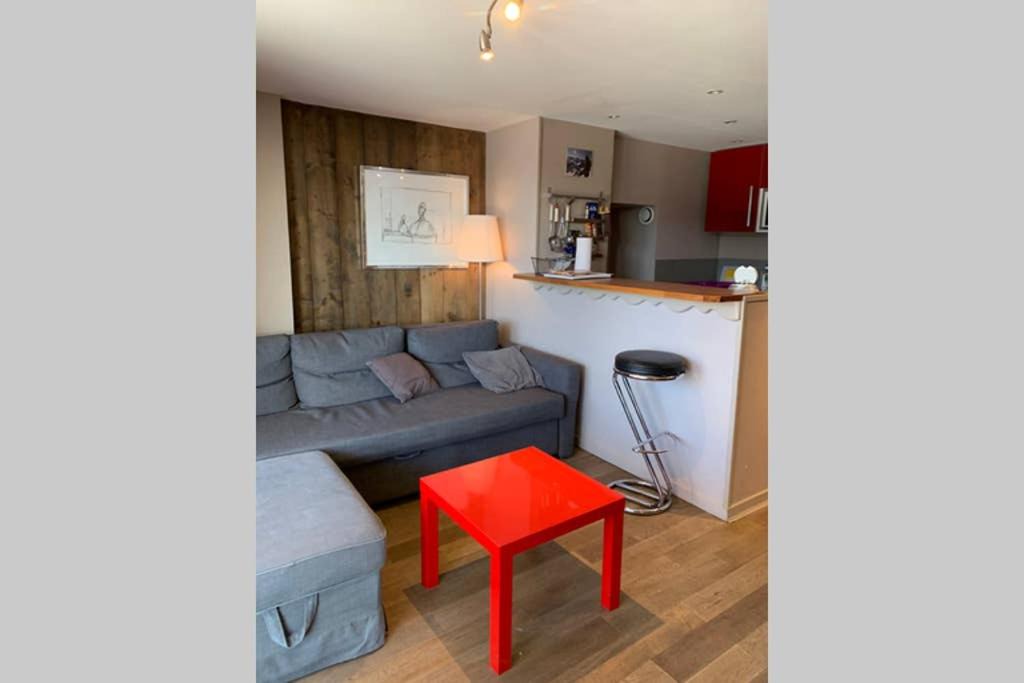 Photo of Livingroom in Jeux