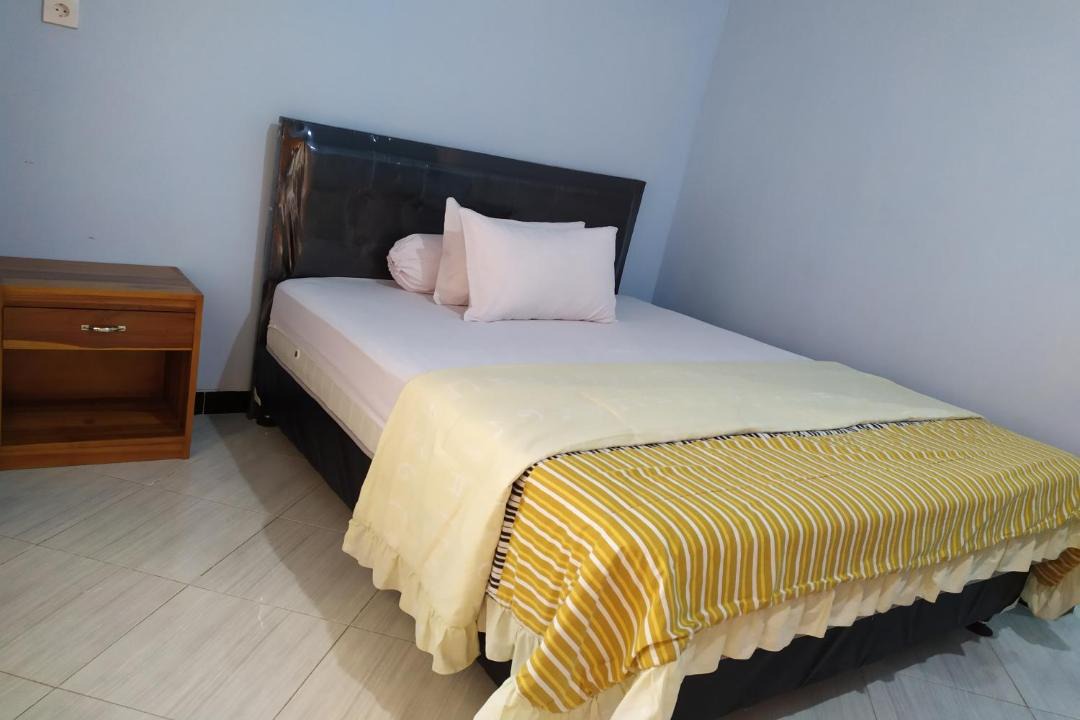 Photo of Bedroom in Taliwang