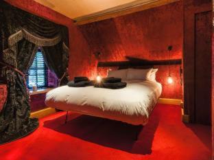 Photo of Bedroom in Stadhampton