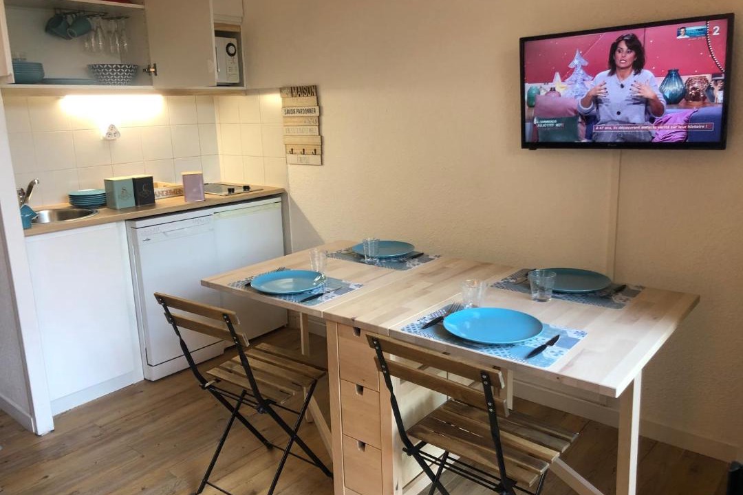 Photo of Others in Cannes Old Town