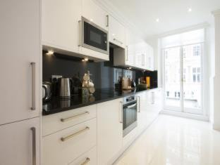 Photo of Others in South Kensington