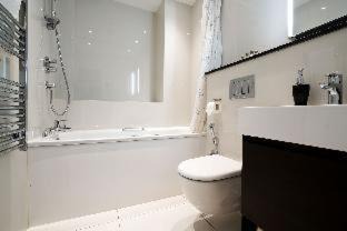 Photo of Others in South Kensington