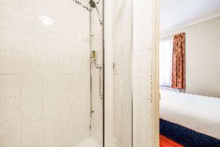 Photo of Others in Warwick