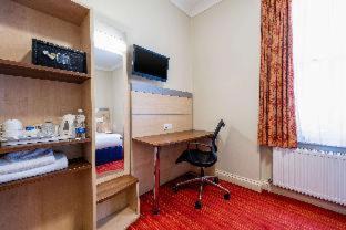 Photo of Others in Warwick