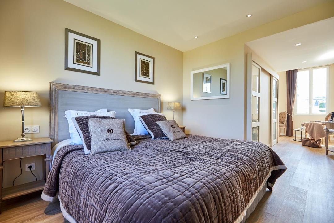 Photo of Bedroom in Tracy-sur-Mer