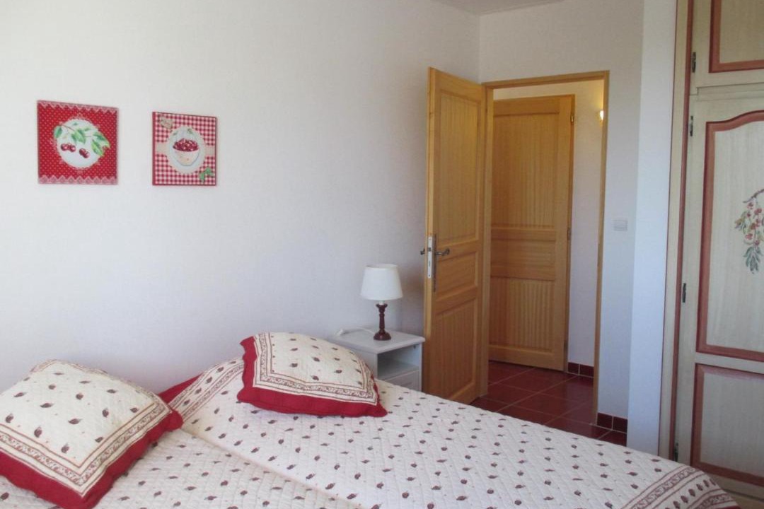 Photo of Bedroom in Issirac