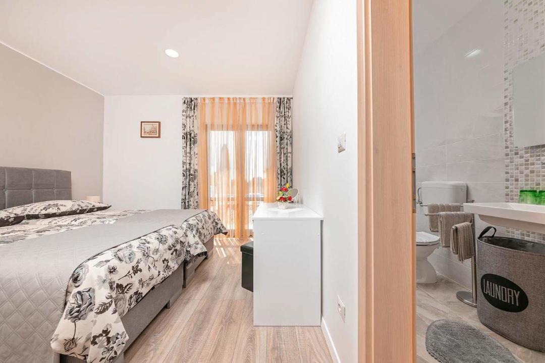 Photo of Bedroom in Skropeti