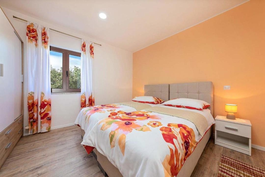 Photo of Bedroom in Skropeti