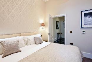 Photo of Others in Courtfield