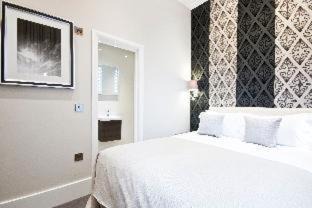 Photo of Others in Courtfield