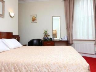 Photo of Others in Horley