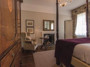 Photo of Bedroom in Woodstock