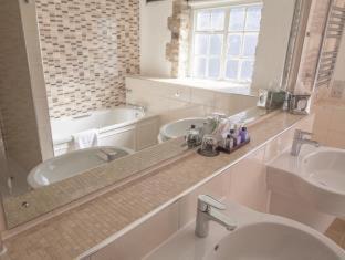 Photo of Bathroom in Woodstock