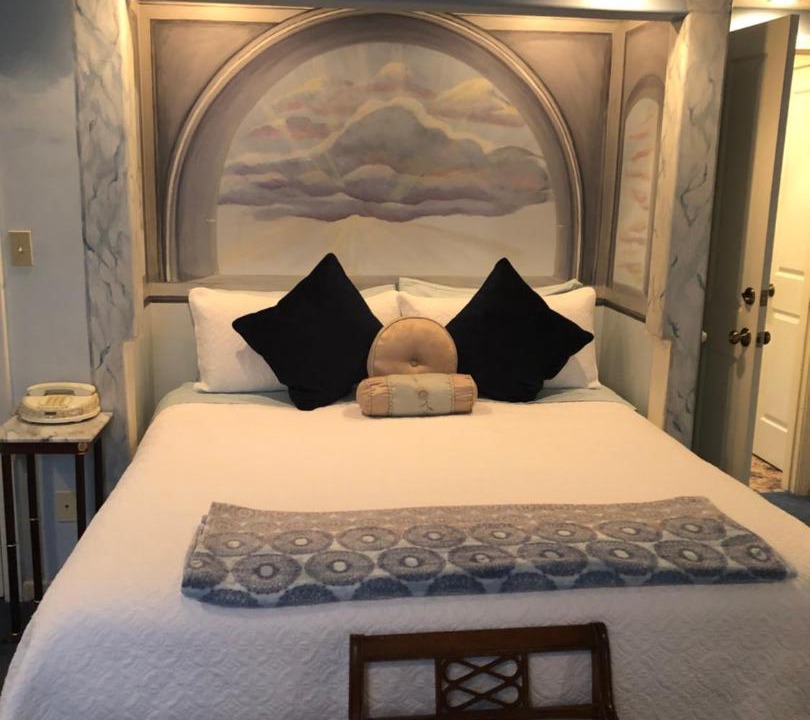 Photo of Bedroom in Groveland