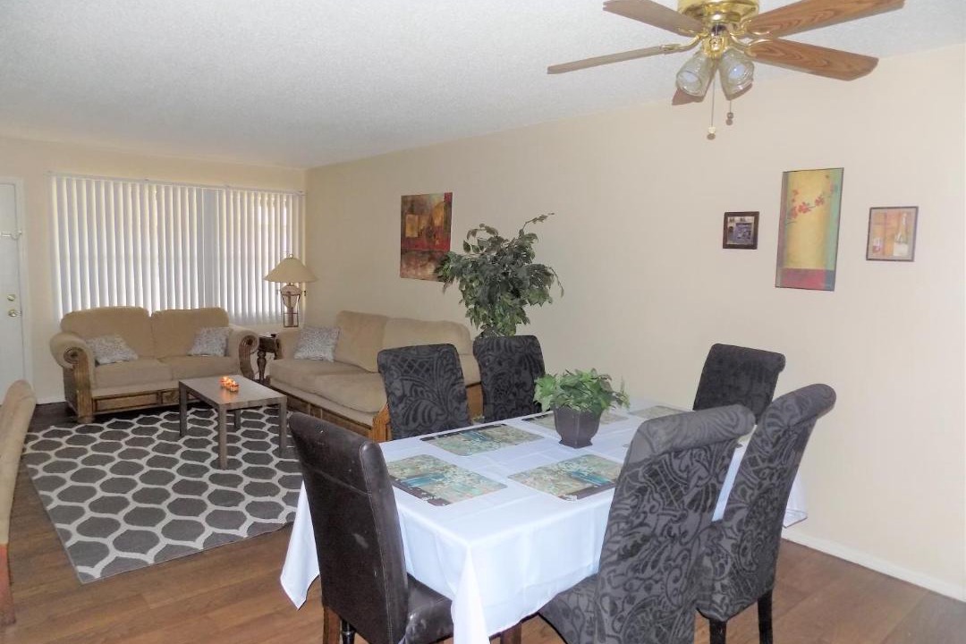 Photo of Livingroom in Northwest Pensacola