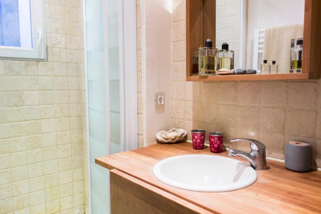 Photo of Bathroom in Quartier de la Goutte-d'Or