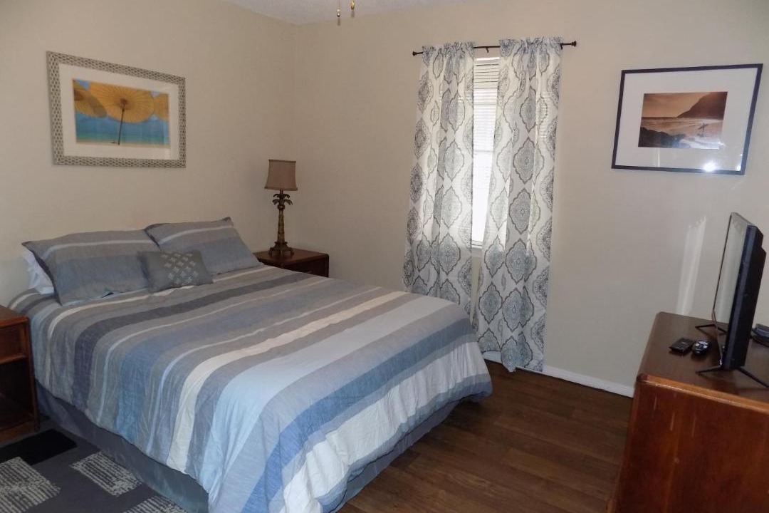 Photo of Bedroom in Northwest Pensacola