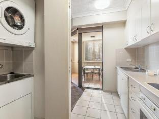 Photo of Others in Kangaroo Point