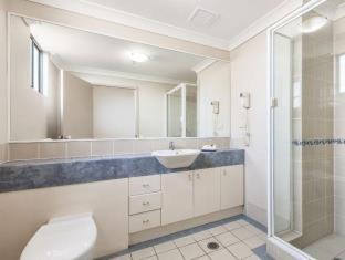 Photo of Others in Kangaroo Point