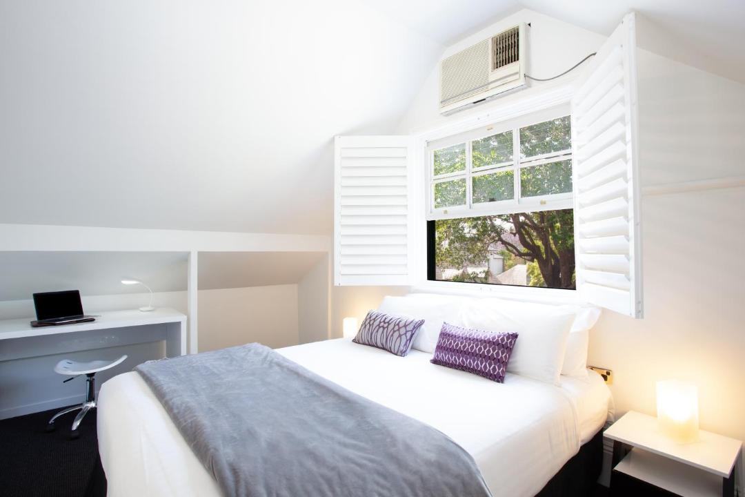 Photo of Bedroom in Woolwich