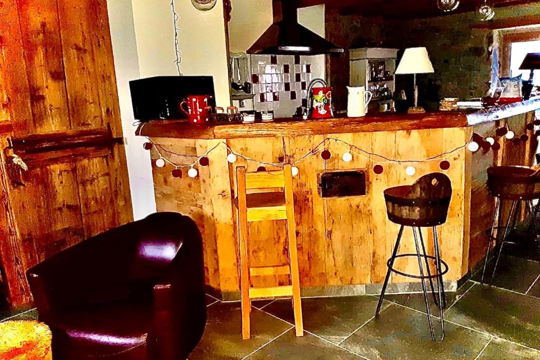 Photo of Others in Alex