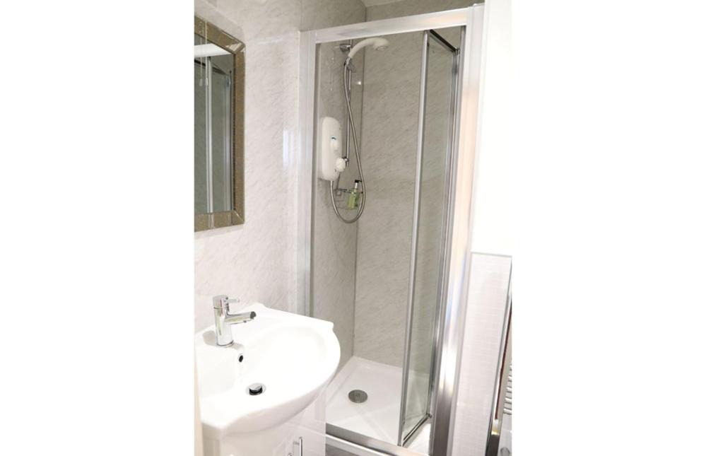 Photo of Bathroom in Teignmouth