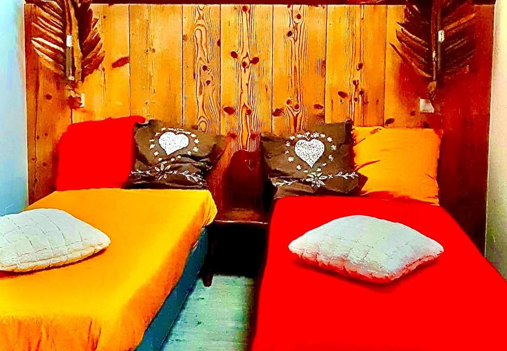 Photo of Others in Alex