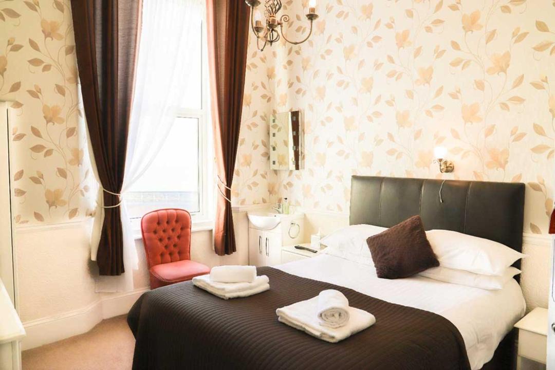 Photo of Bedroom in Teignmouth