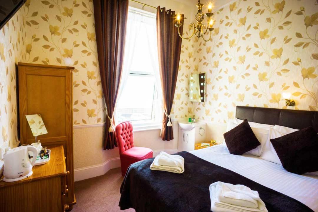 Photo of Others in Teignmouth