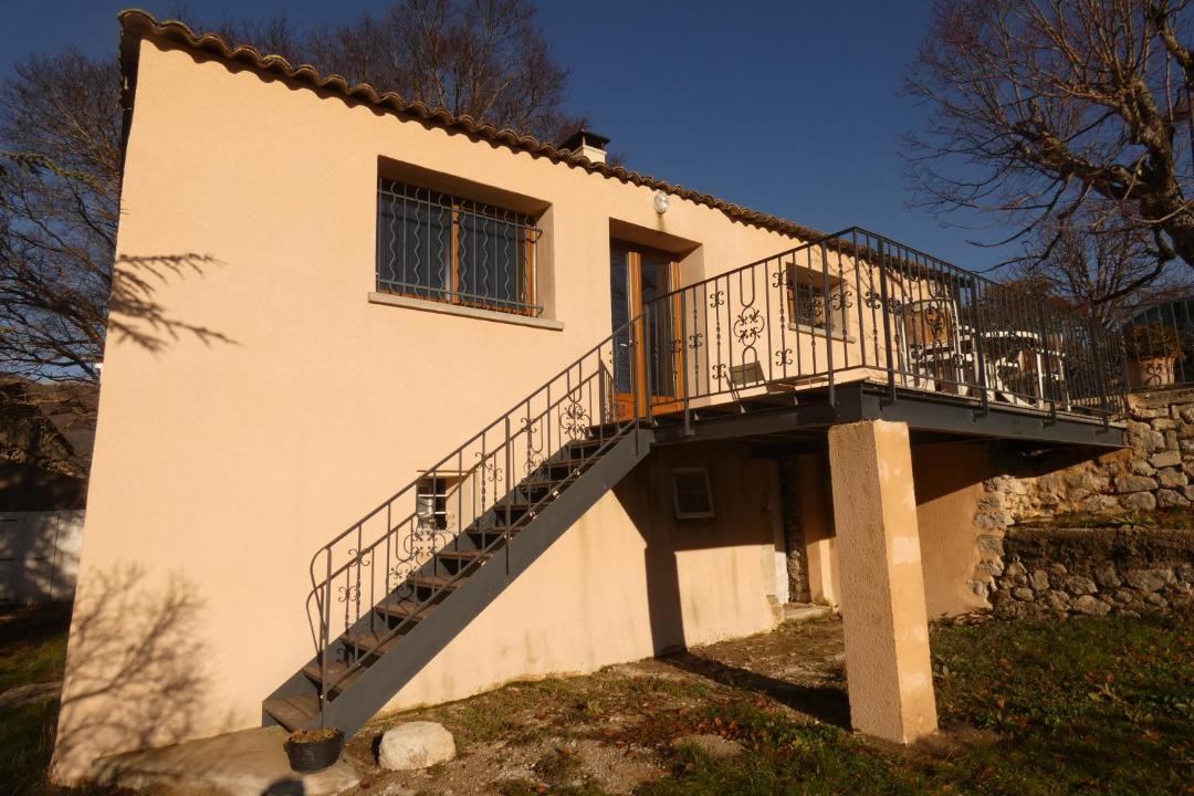 Photo of Buildings in Barret-sur-Meouge