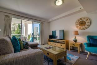 Photo of Others in Main Beach