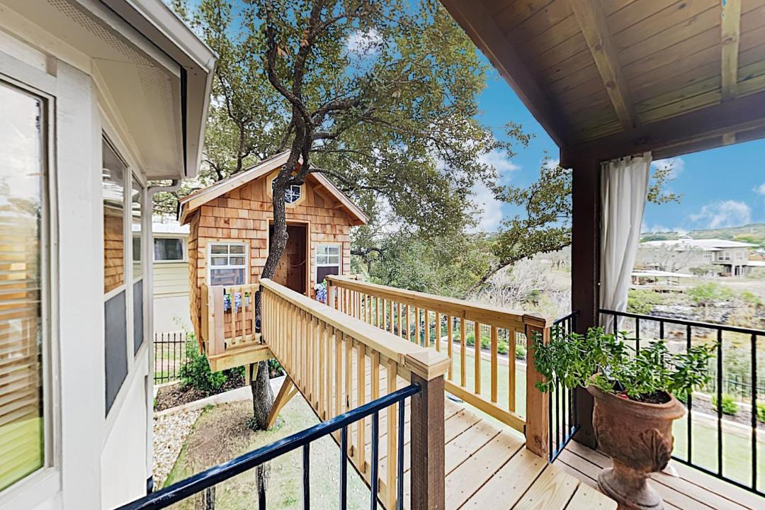 Photo of Patio Balcony in Briarcliff