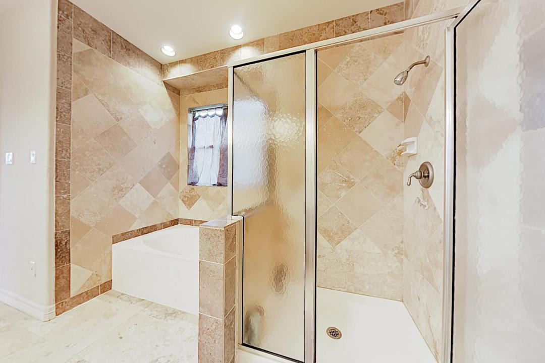 Photo of Bathroom in Briarcliff
