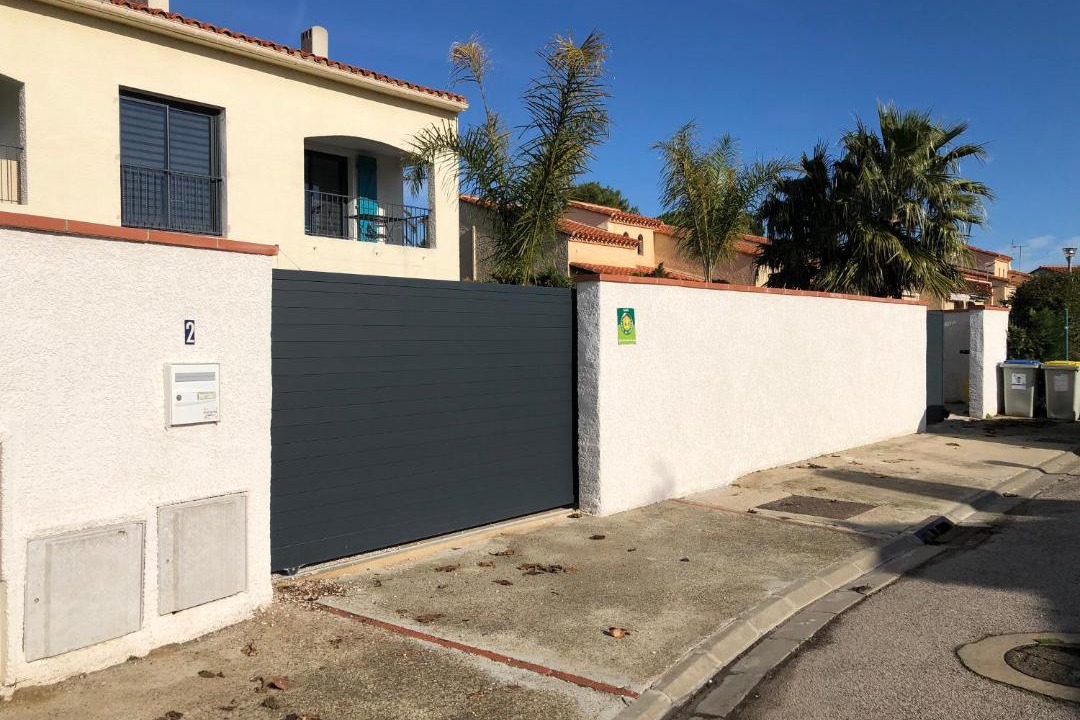 Photo of Buildings in Saint-Cyprien Plage