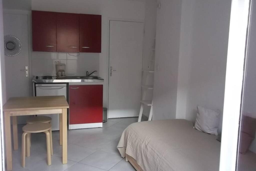 Photo of Others in Sainte-Anne - Faubourg Noyon