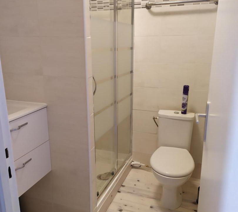 Photo of Others in Sens