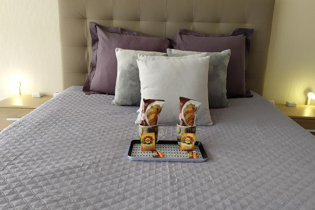 Photo of Others in Sens