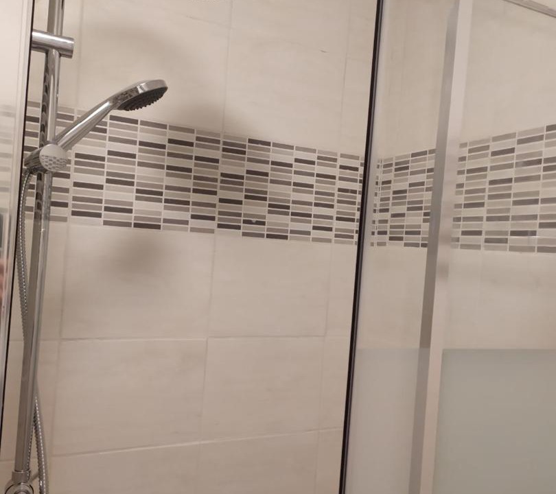 Photo of Others in Sens