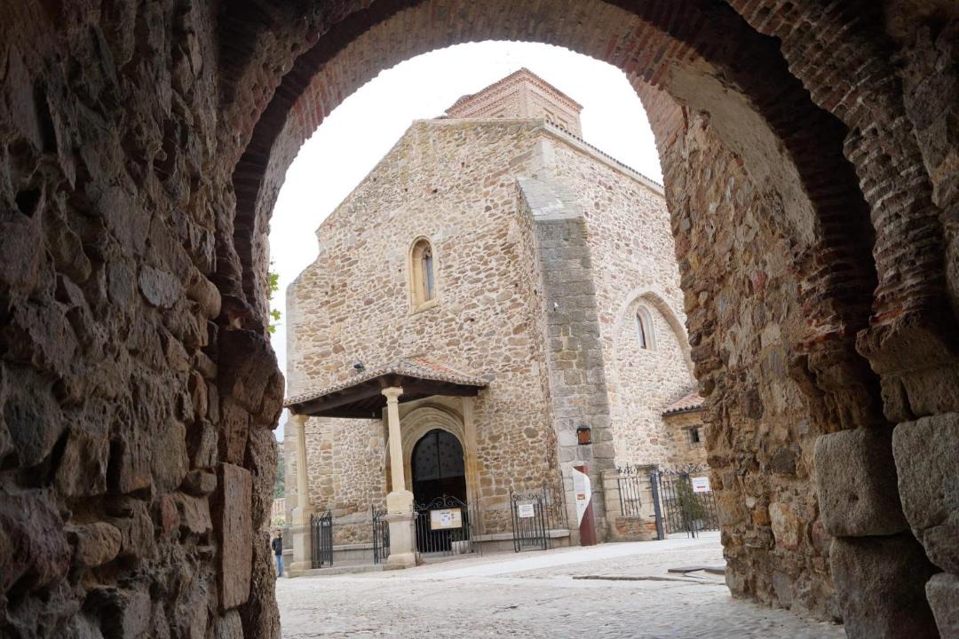 Photo of Buildings in Buitrago del Lozoya