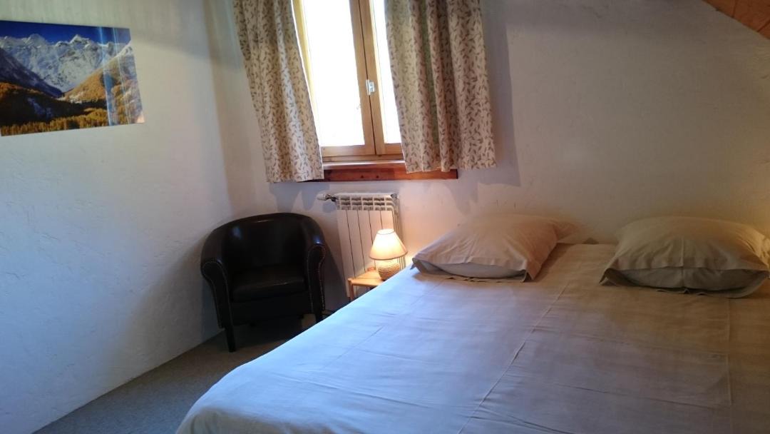 Photo of Bedroom in Les Vigneaux