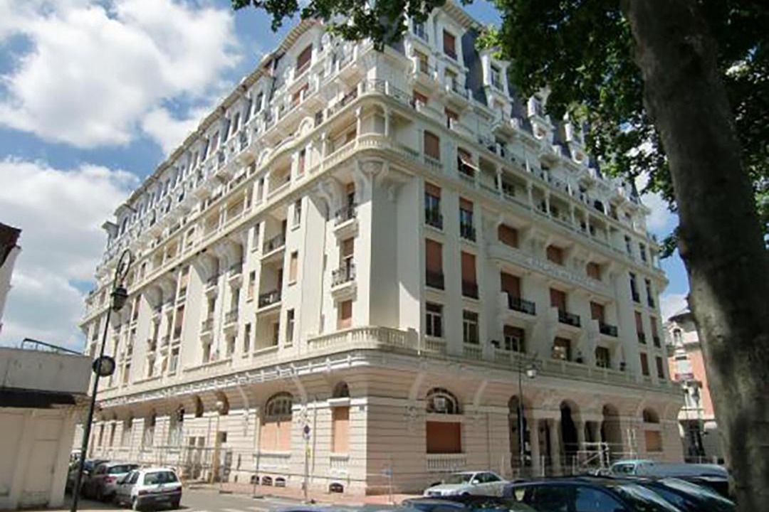 Photo of Buildings in Thermal