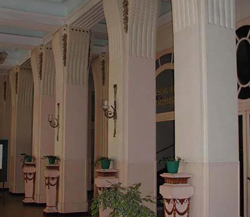 Photo of Buildings in Thermal