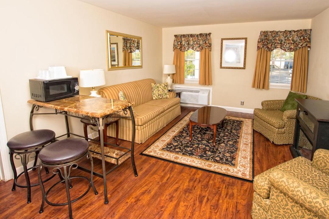 Photo of Others in Seekonk