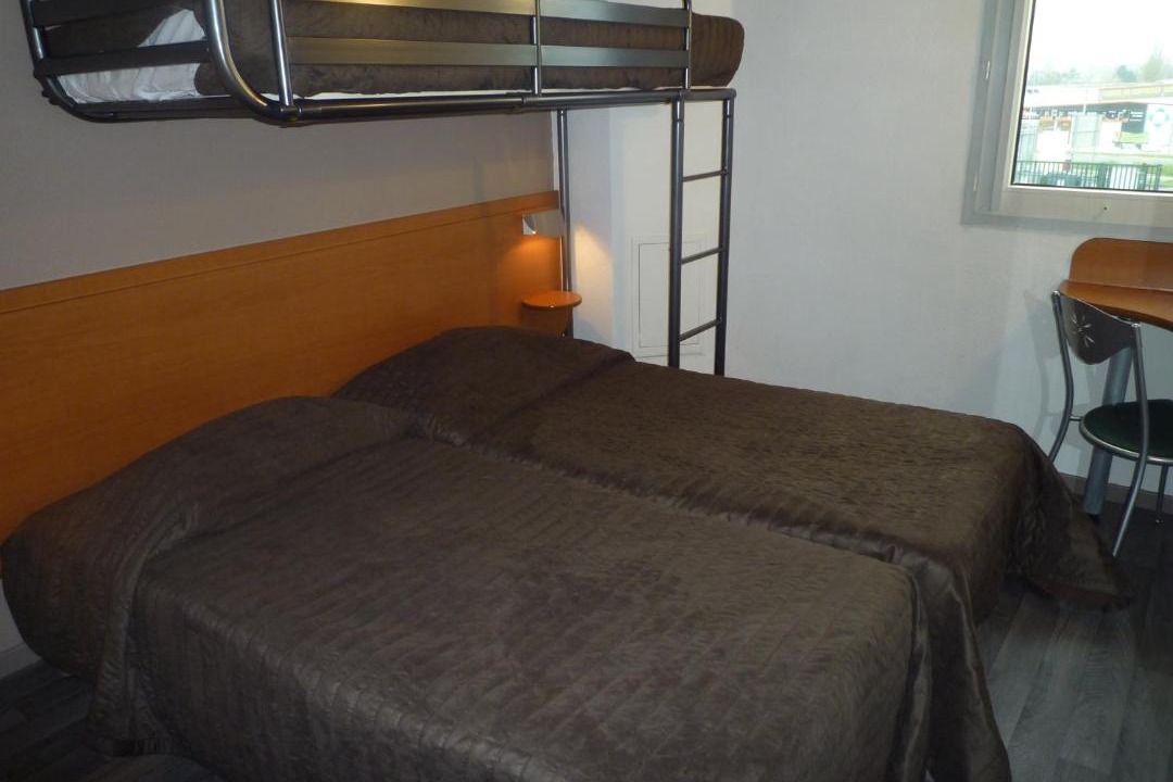 Photo of Others in Saint-Martin-sur-le-Pre