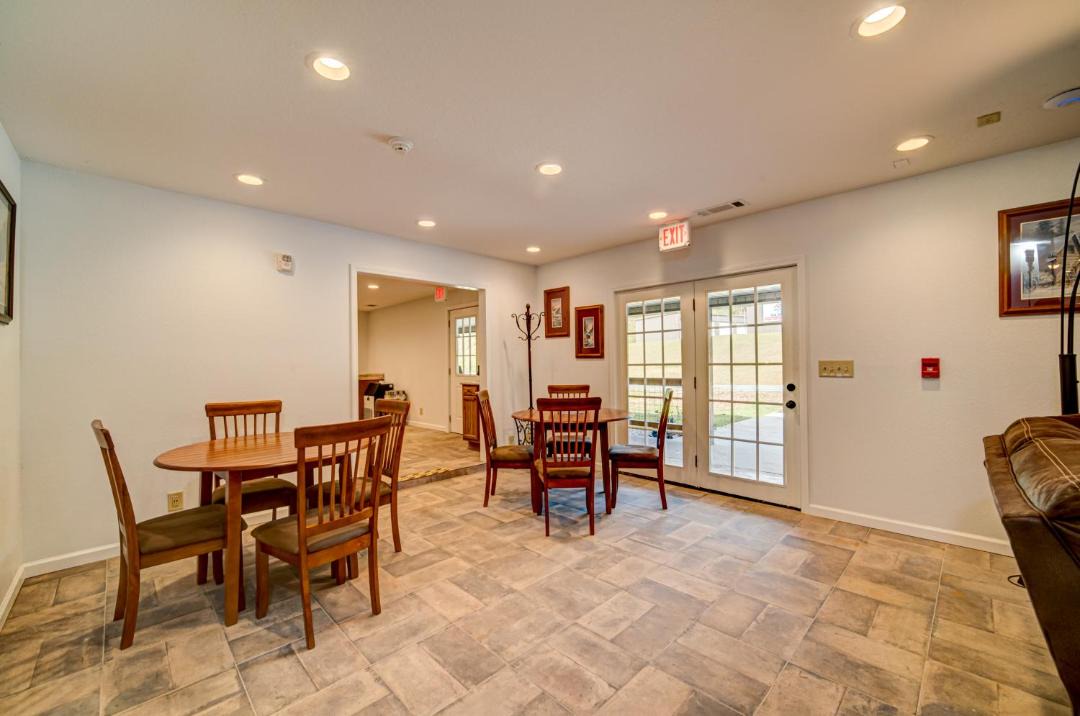 Photo of Livingroom in Williamstown