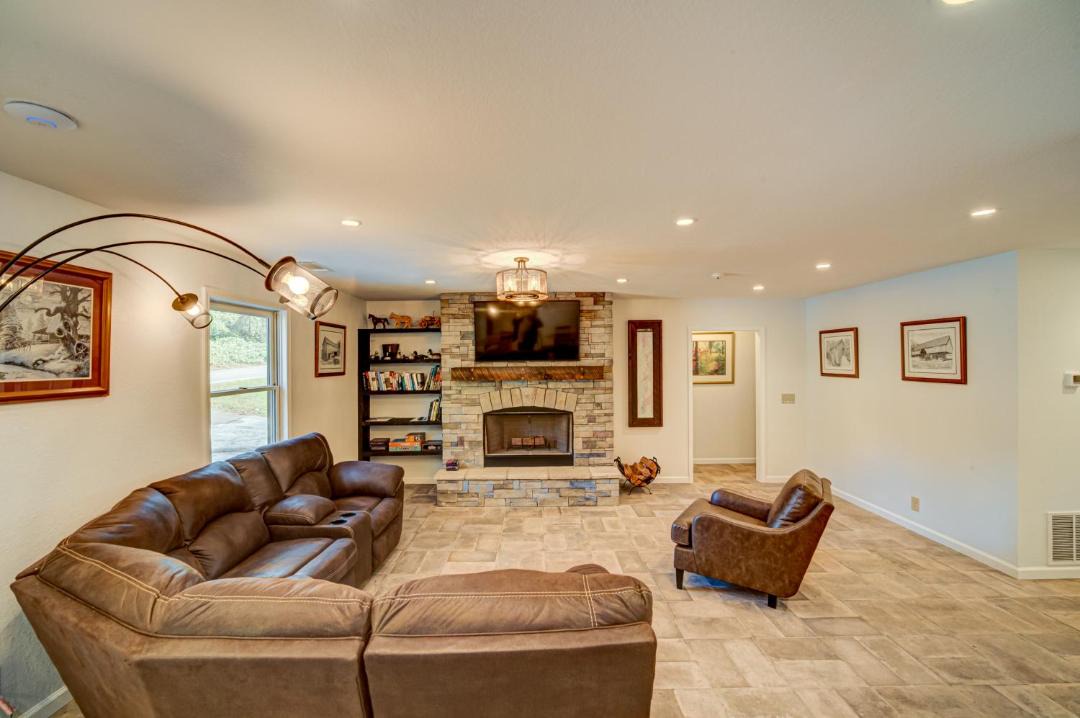 Photo of Livingroom in Williamstown