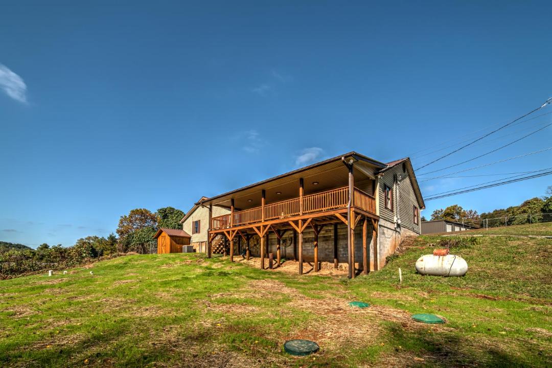 Photo of Buildings in Williamstown