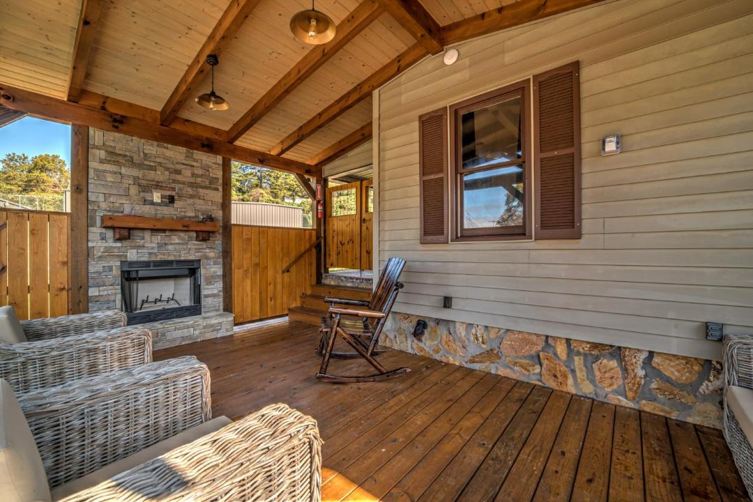 Photo of Livingroom in Williamstown