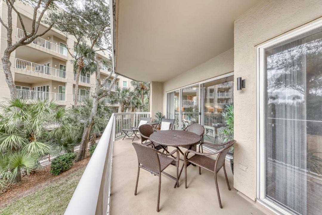 Photo of Patio Balcony in Palmetto Dunes