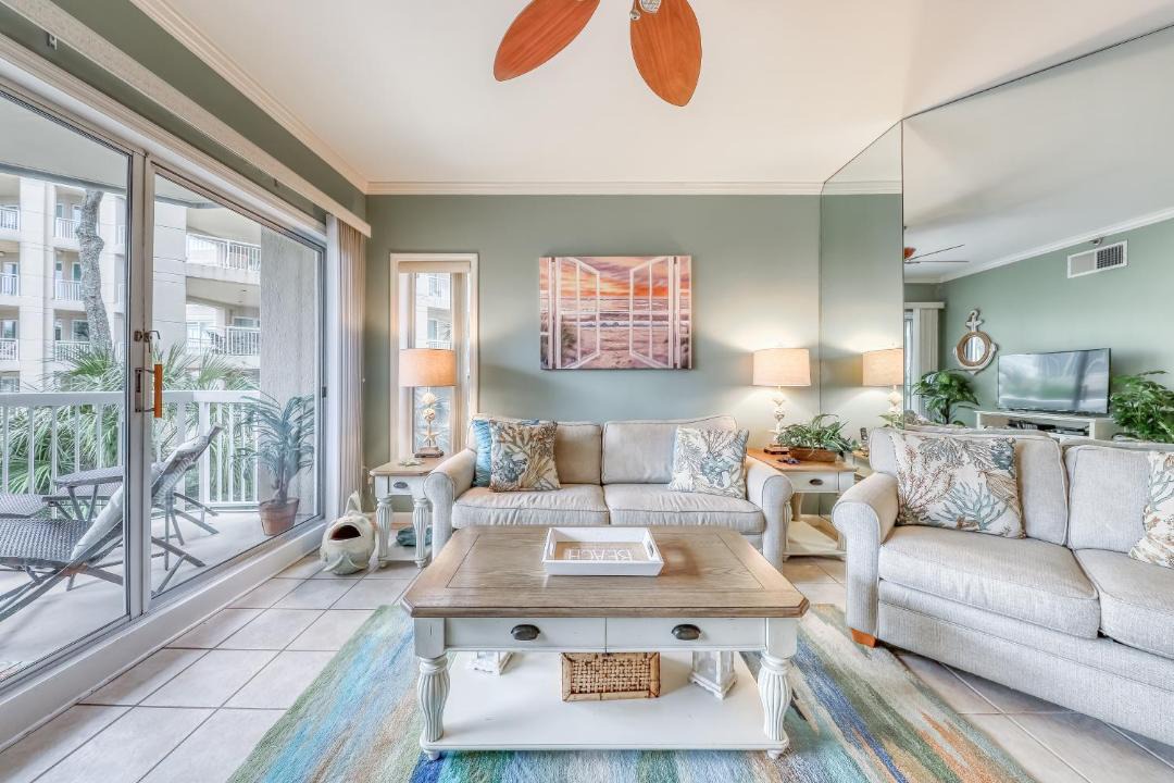 Photo of Livingroom in Palmetto Dunes